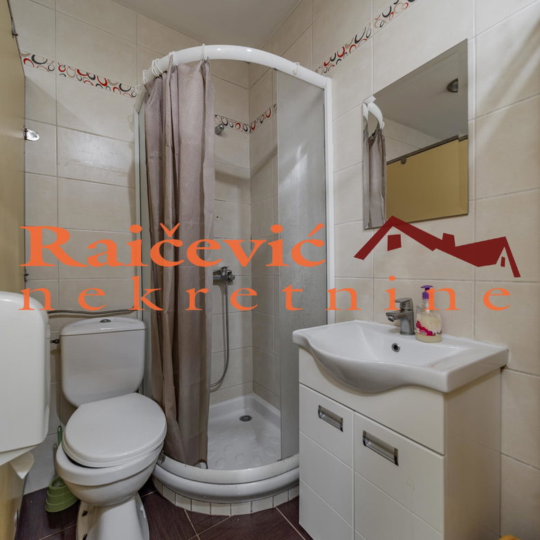 Višesoban stan na prodaju, Centar, Beograd, 93m², 350.000 €