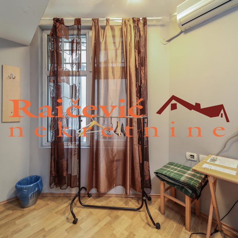 Višesoban stan na prodaju, Centar, Beograd, 93m², 350.000 €
