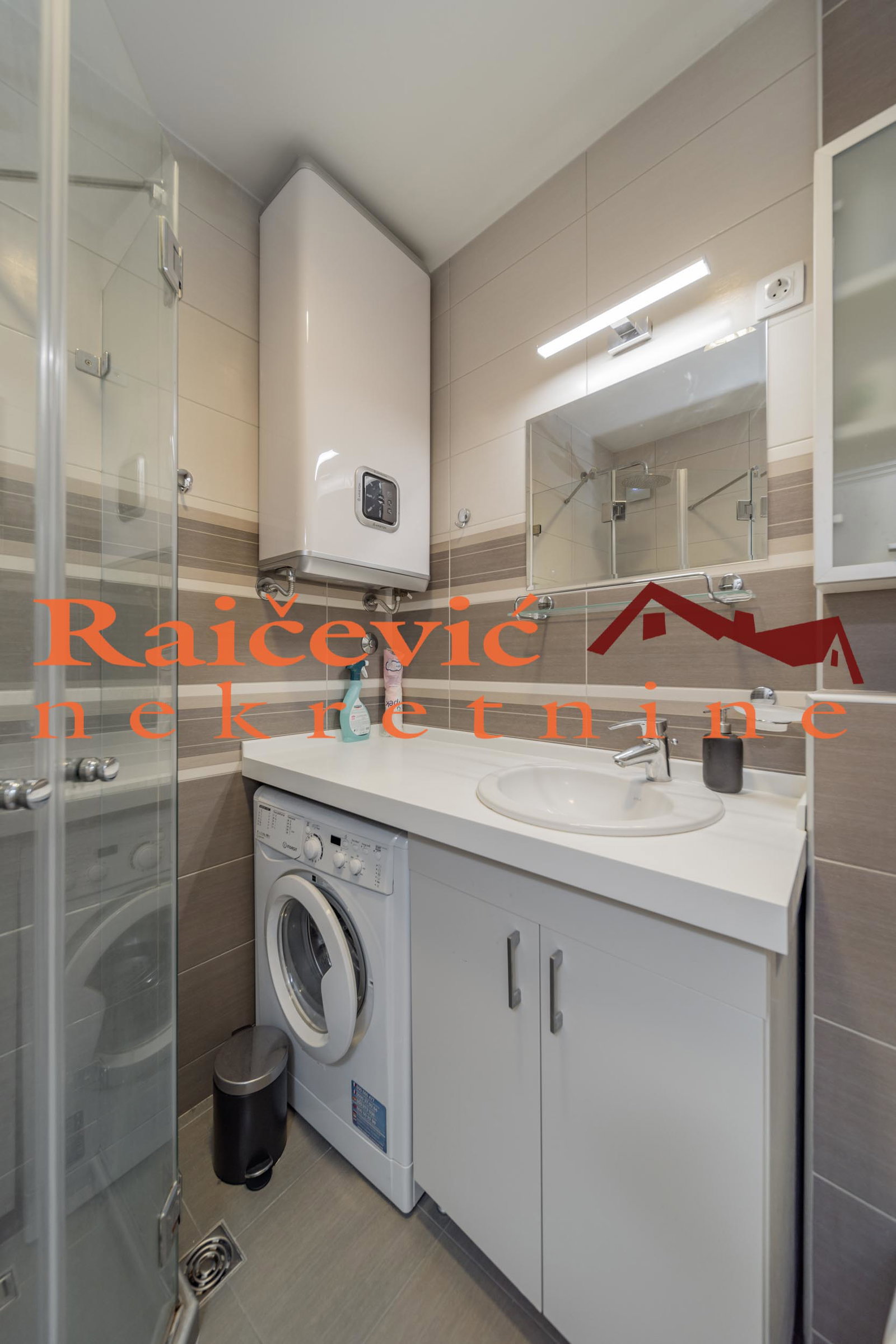 150213 Dvosoban stan na prodaju, Centar, Beograd, 62m², 295.000 €