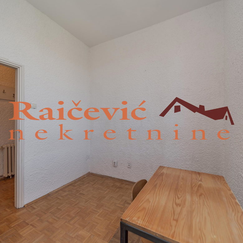Trosoban stan na prodaju, Lion, Beograd, 50m², 177.000 €