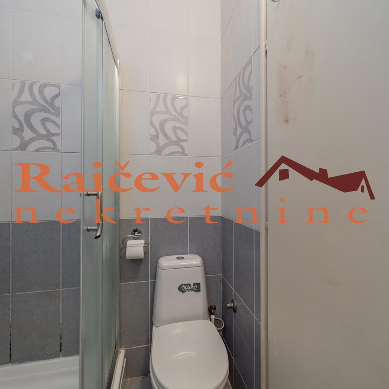 Trosoban stan na prodaju, Lion, Beograd, 50m², 177.000 €
