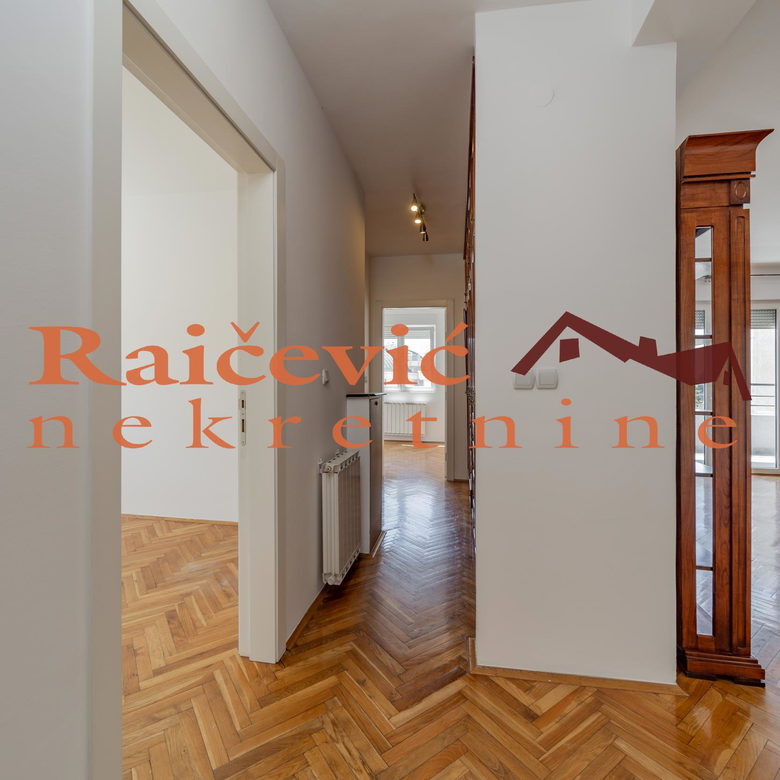 Četvorosoban stan na prodaju, Dedinje, Beograd, 117m², 2. sprat, 468.000 €