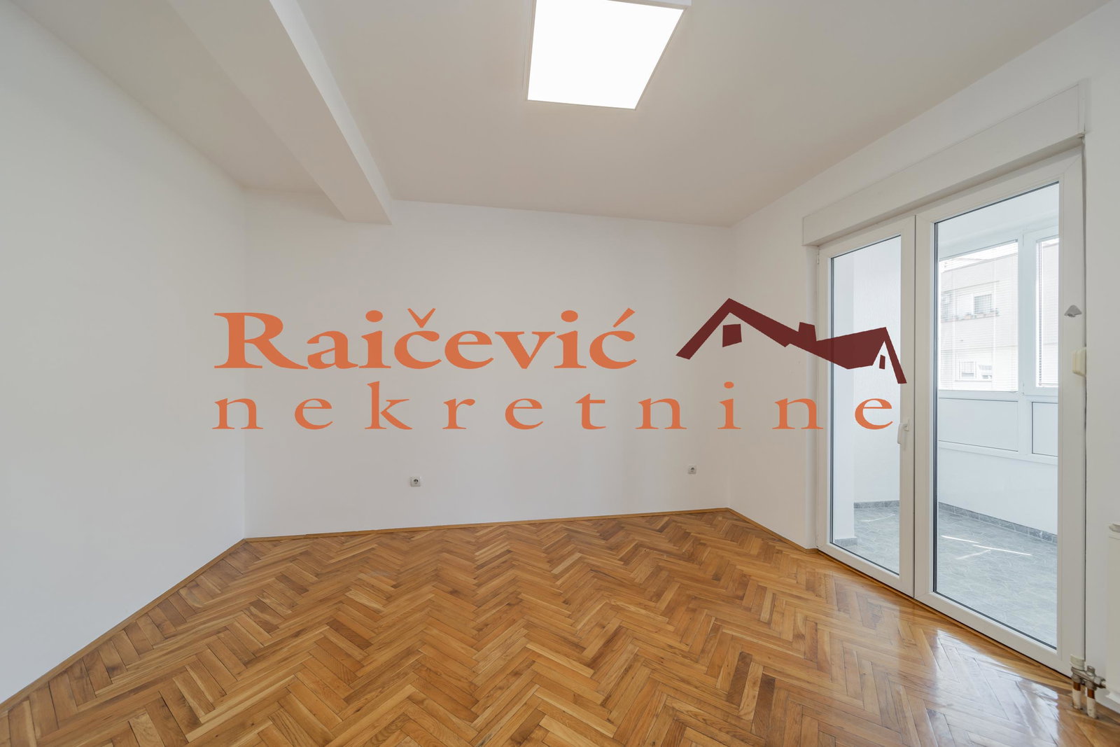 Četvorosoban stan na prodaju, Dedinje, Beograd, 117m², 2. sprat, 468.000 €