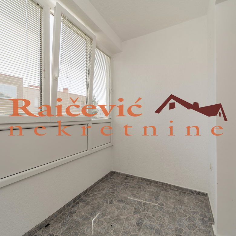 Četvorosoban stan na prodaju, Dedinje, Beograd, 117m², 2. sprat, 468.000 €