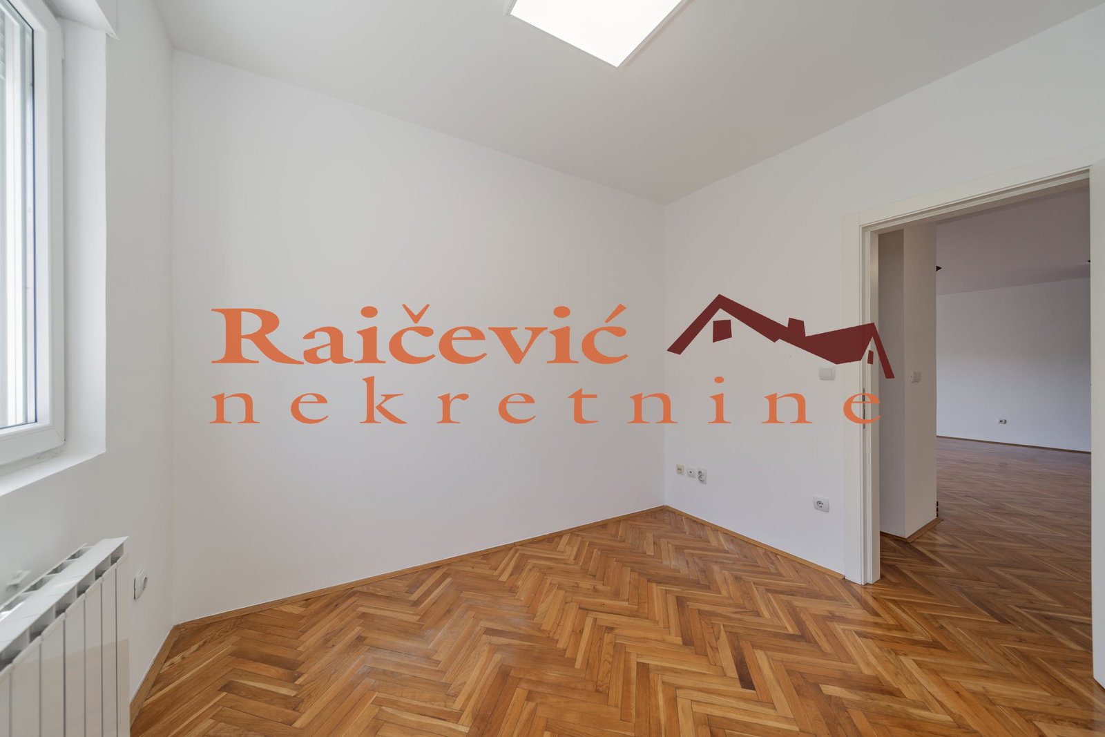 Četvorosoban stan na prodaju, Dedinje, Beograd, 117m², 2. sprat, 468.000 €