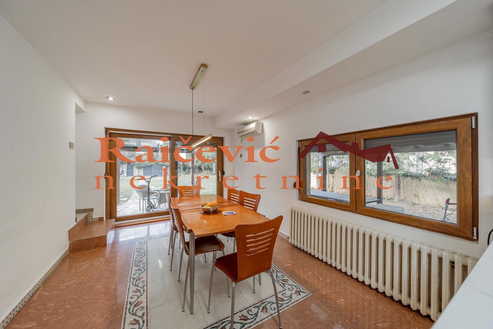 Kuća Izdavanje Beograd Kuća Izdavanje Beograd Dedinje 110 m2