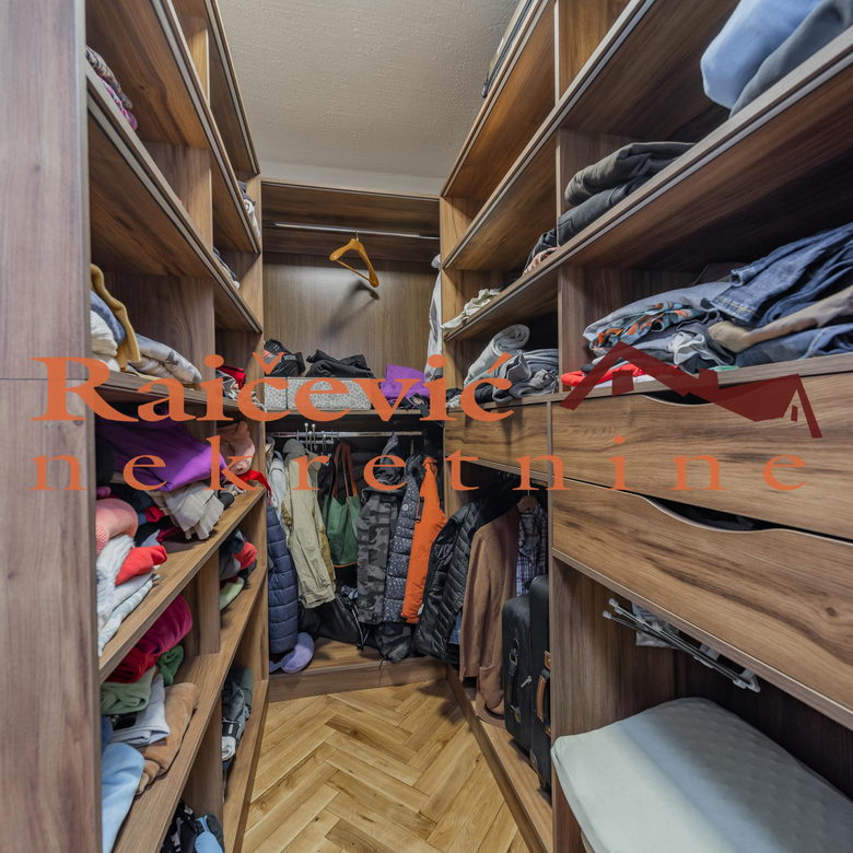 Kuća Izdavanje Beograd Dedinje 110 m2