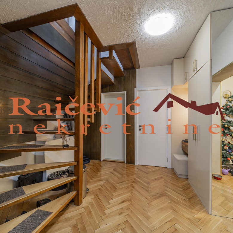 Kuća Izdavanje Beograd Dedinje 110 m2