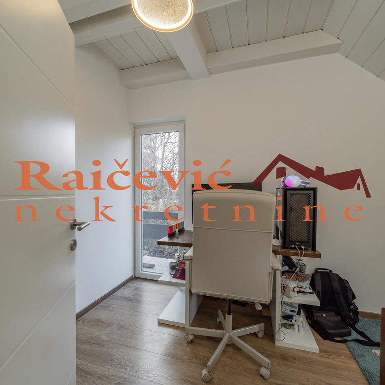 Kuća za izdavanje, Dedinje, Beograd, 110m², 2.500 €/mes