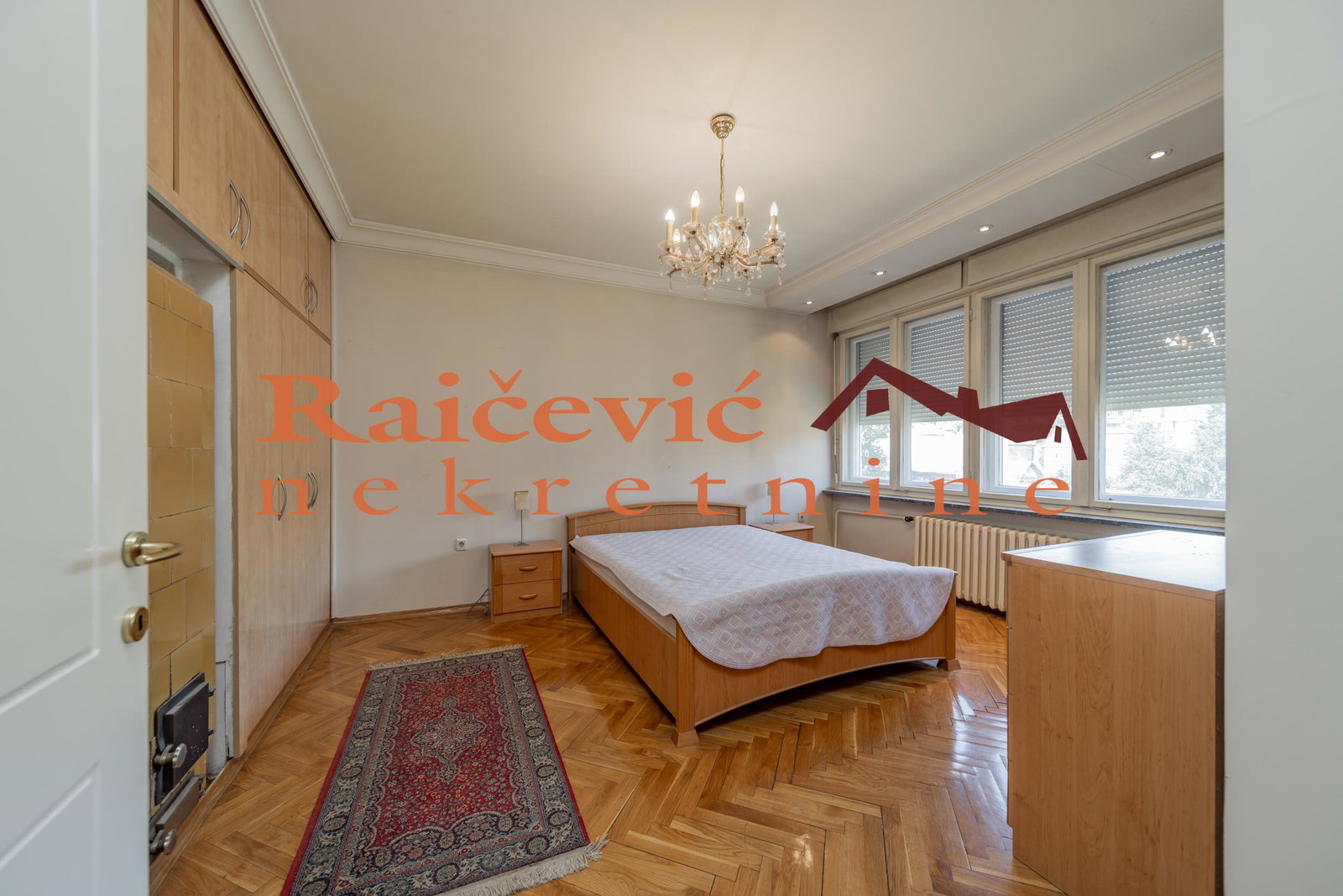 Kuća na prodaju, Centar, 273m², 700.000 €