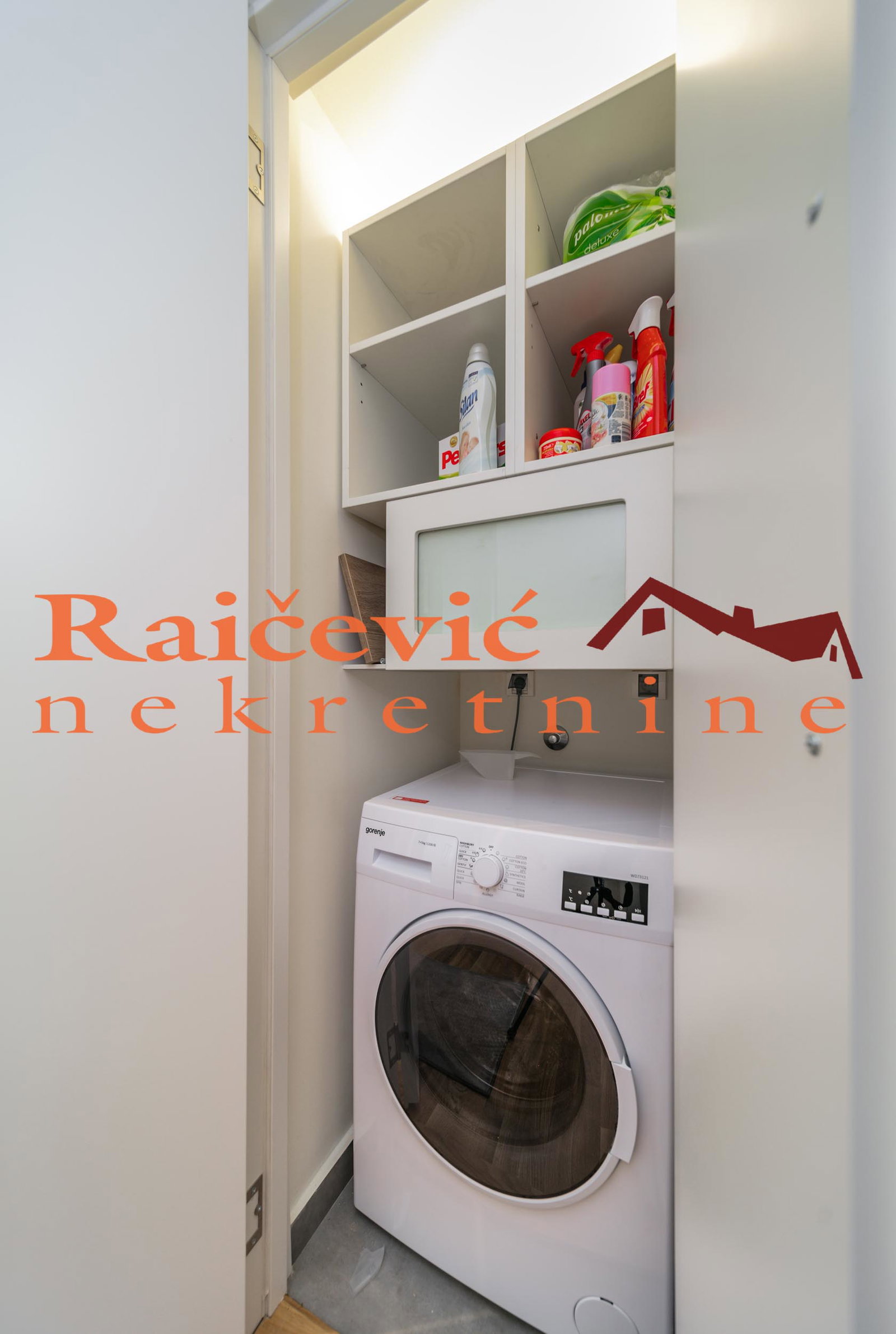 150517 Četvorosoban stan za izdavanje, Beograd na Vodi, Beograd, 90m², 2.000 €/mes