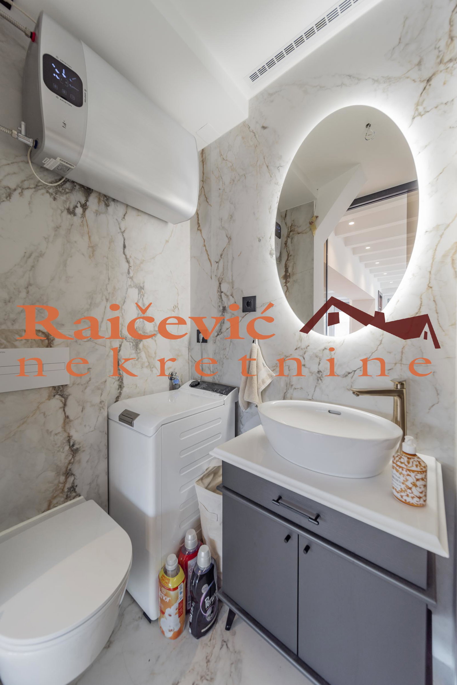 150634 Dvosoban stan na prodaju, Centar, Beograd, 38m², 247.000 €