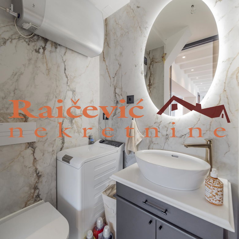 Dvosoban stan na prodaju, Centar, Beograd, 38m², 247.000 €
