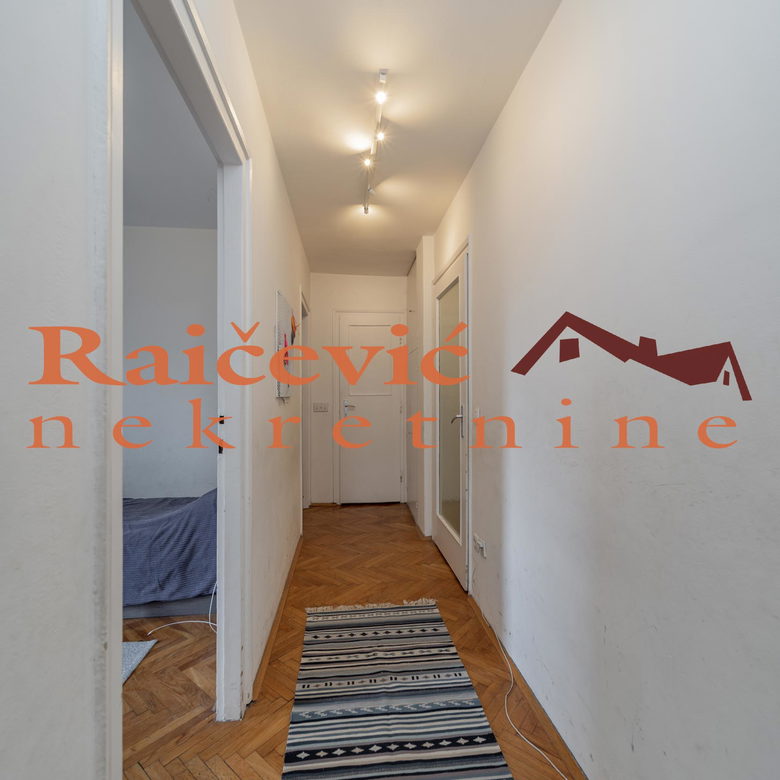 Trosoban stan na prodaju, Crveni Krst, Beograd, 69m², 255.000 €