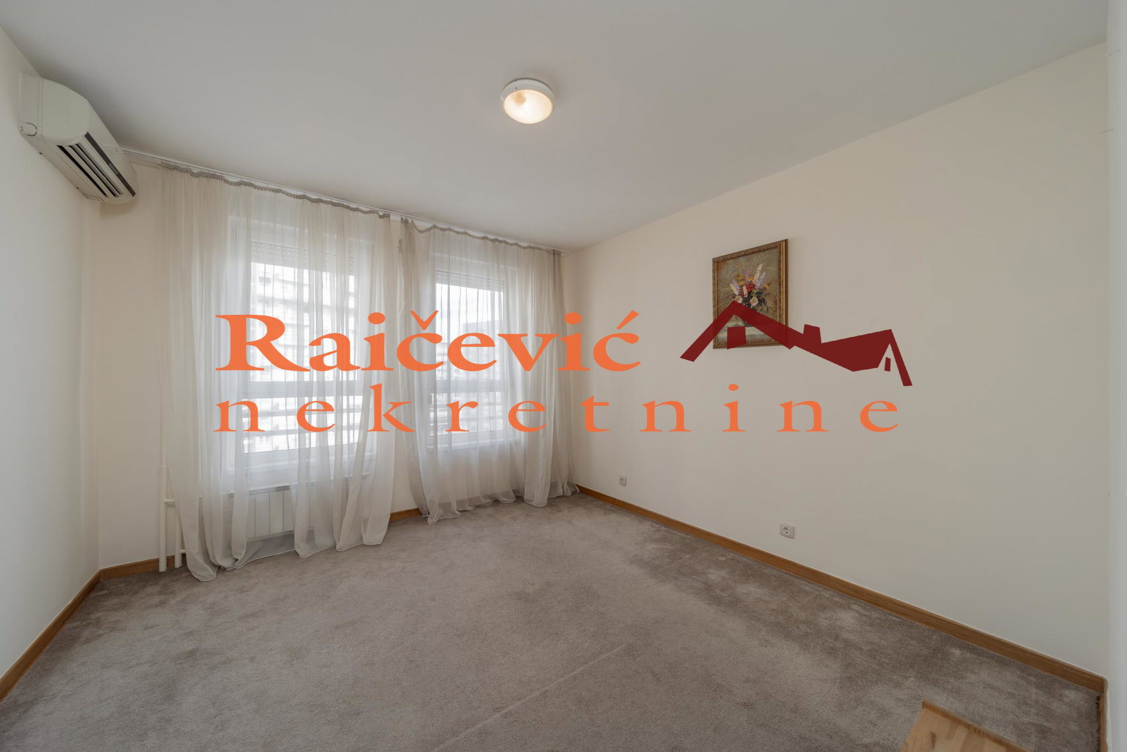 Trosoban stan na prodaju, Beograd, 106m², 390.000 €