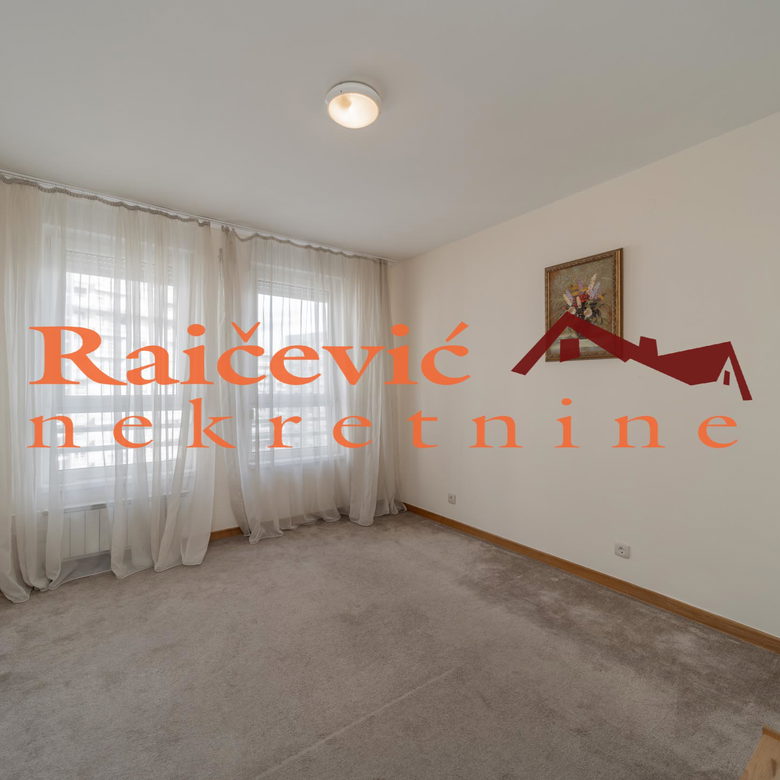 Trosoban stan na prodaju, Beograd, 106m², 390.000 €