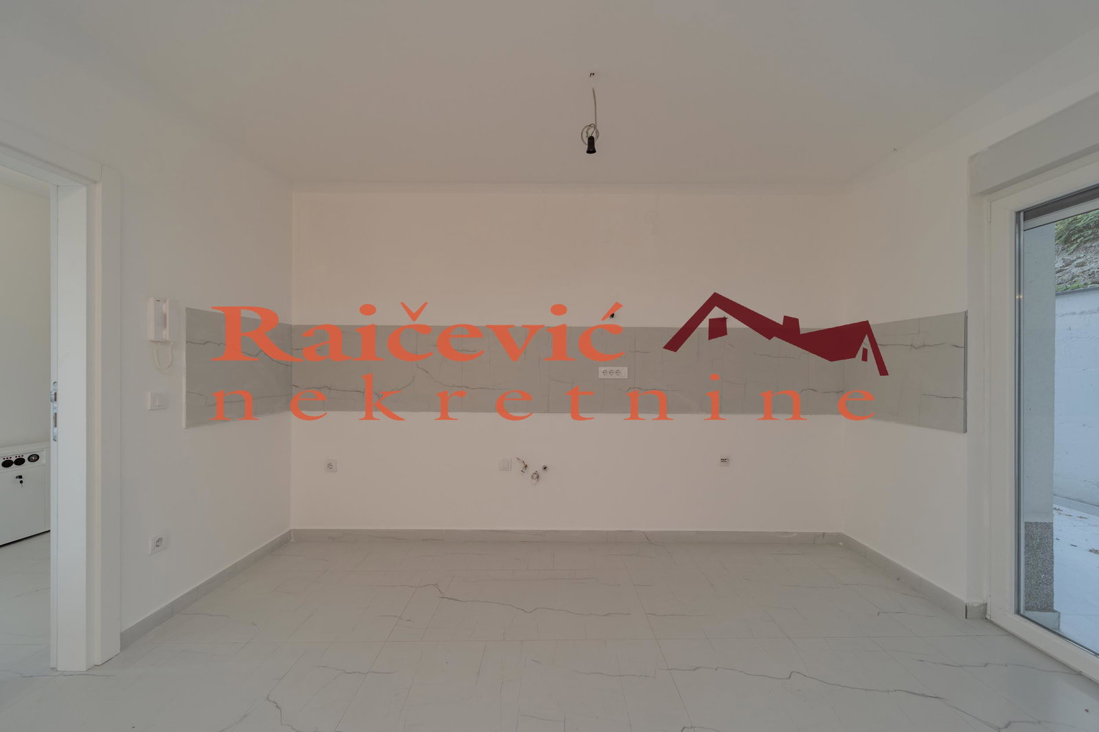 Stan Prodaja Beograd Kaluđerica 95 m2