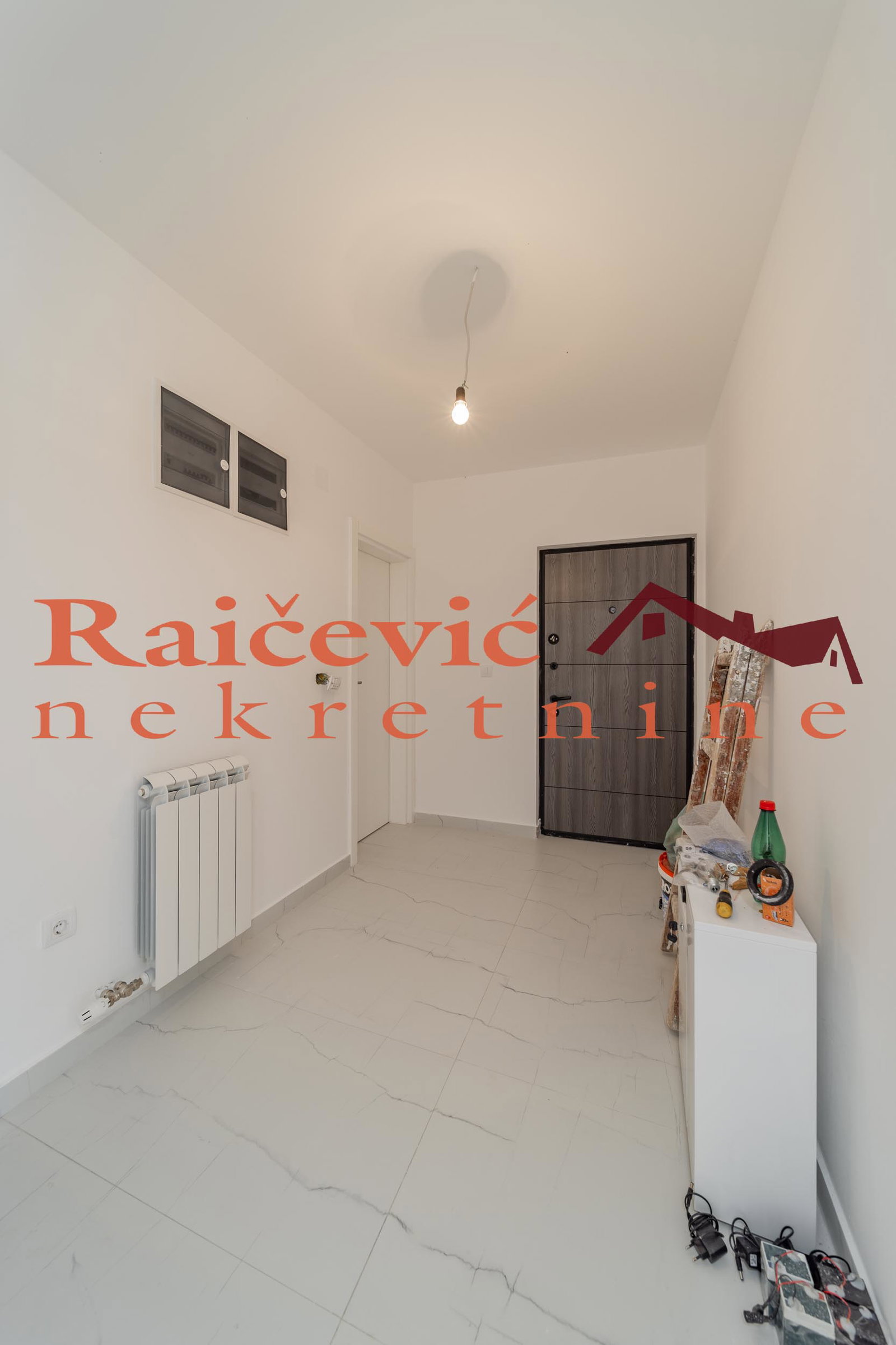Stan Prodaja Beograd Kaluđerica 95 m2