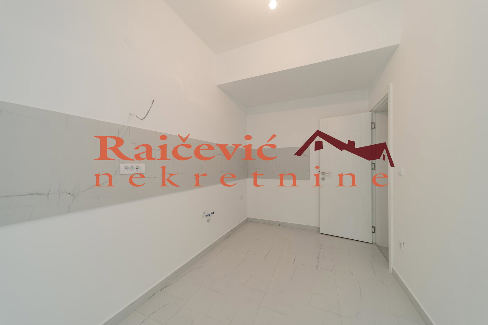 Stan Prodaja Beograd Stan Prodaja Beograd Kaluđerica 80 m2