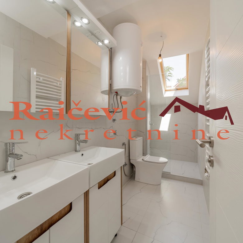 Trosoban stan na prodaju, Kaluđerica, Beograd, 80m², 137.000 €
