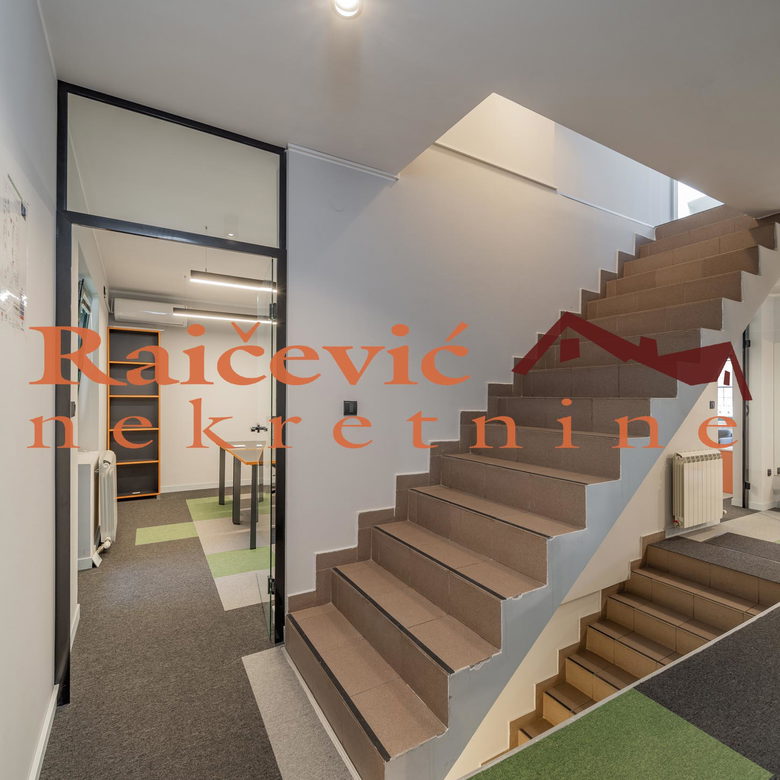 Lokal za izdavanje, Voždovac, Beograd, 152m², 2.400 €/mes