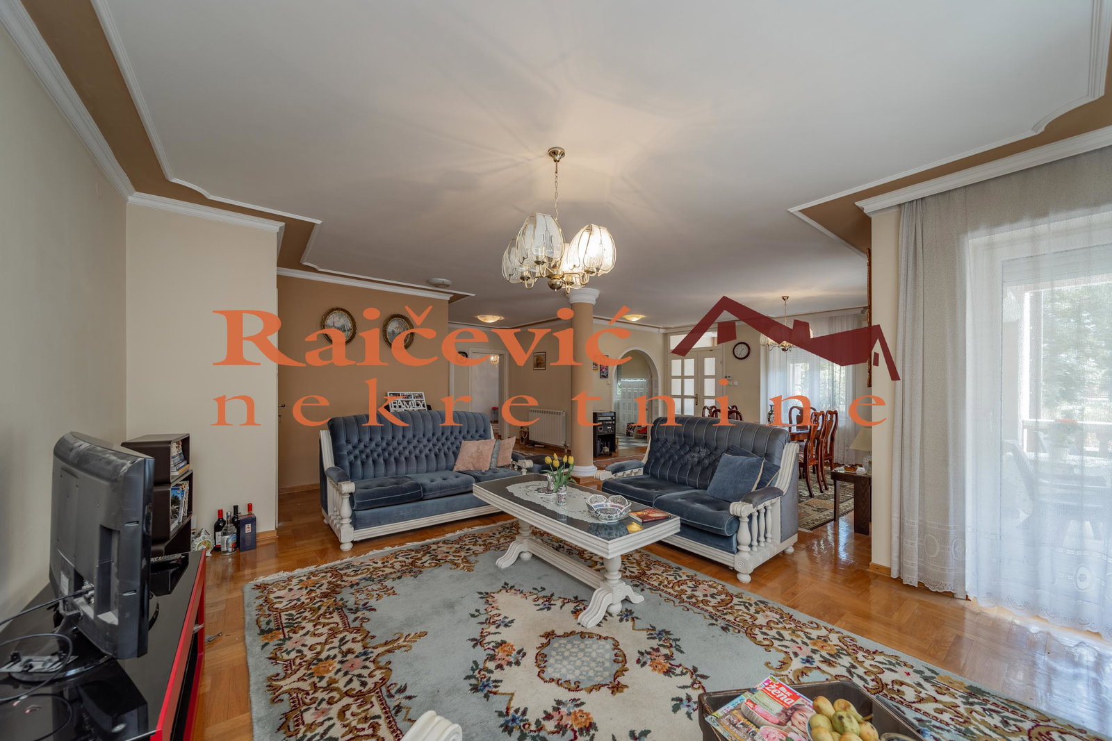 Trosoban stan na prodaju, Medaković 3, Beograd, 127m², 329.900 €