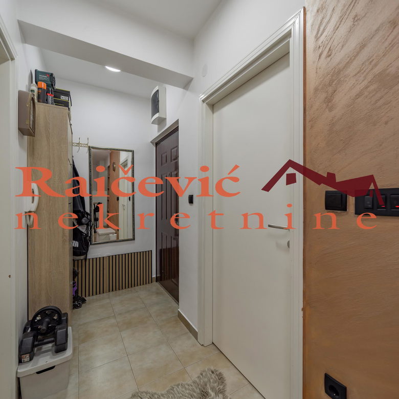 Stan Prodaja Beograd Vojvode Vlahovića 103 m2