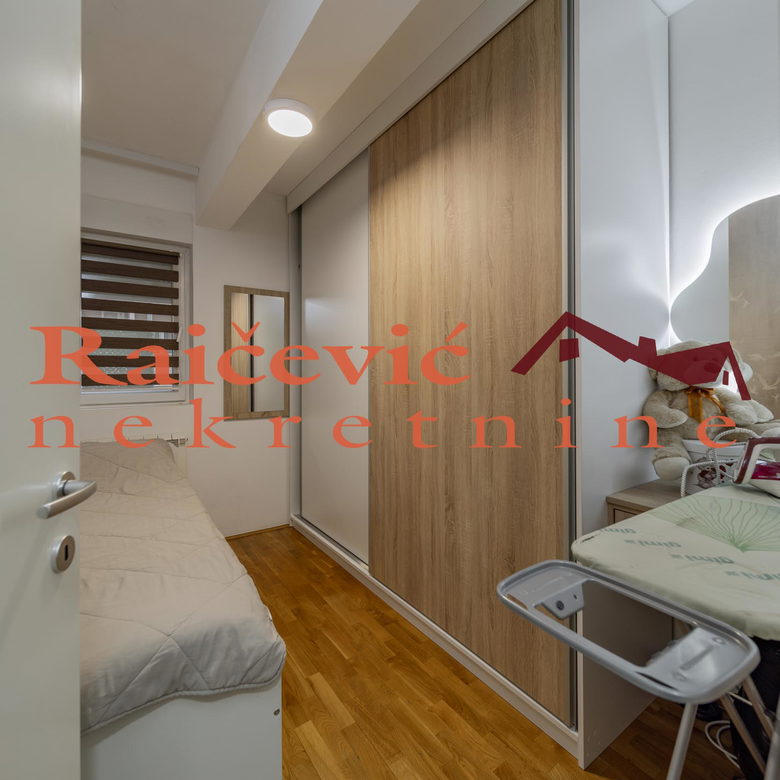 Dvosoban stan na prodaju, Vojvode Vlahovića, Beograd, 103m², 130.000 €