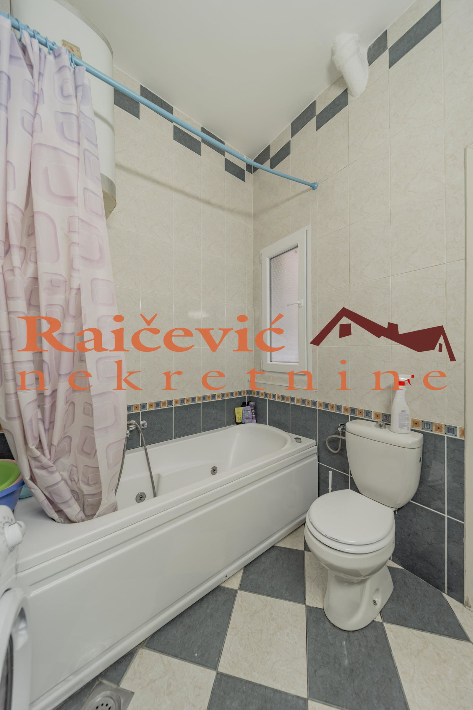 151115 Četvorosoban stan na prodaju, Centar, Beograd, 115m², 749.000 €
