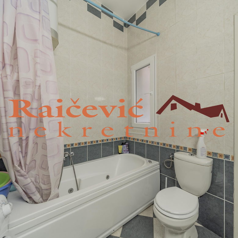 Četvorosoban stan na prodaju, Centar, Beograd, 115m², 749.000 €