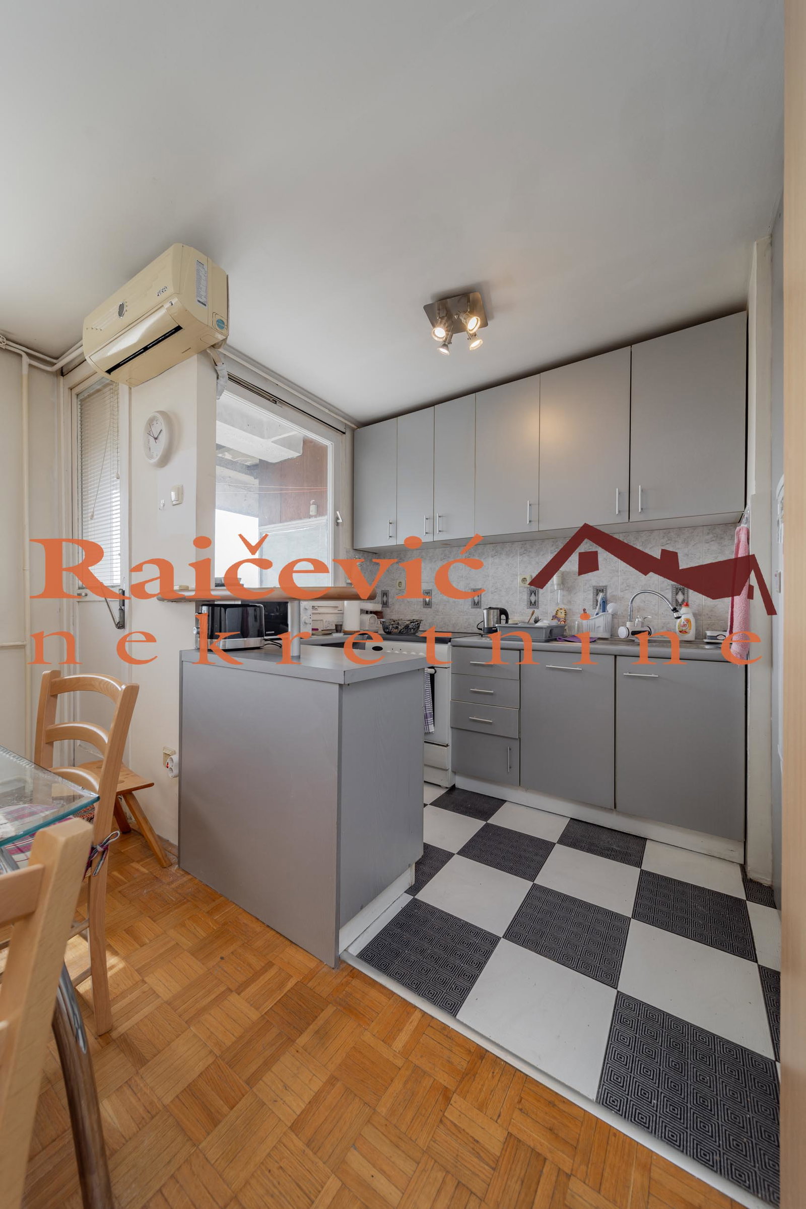 Stan Prodaja Beograd Blok 28 55 m2