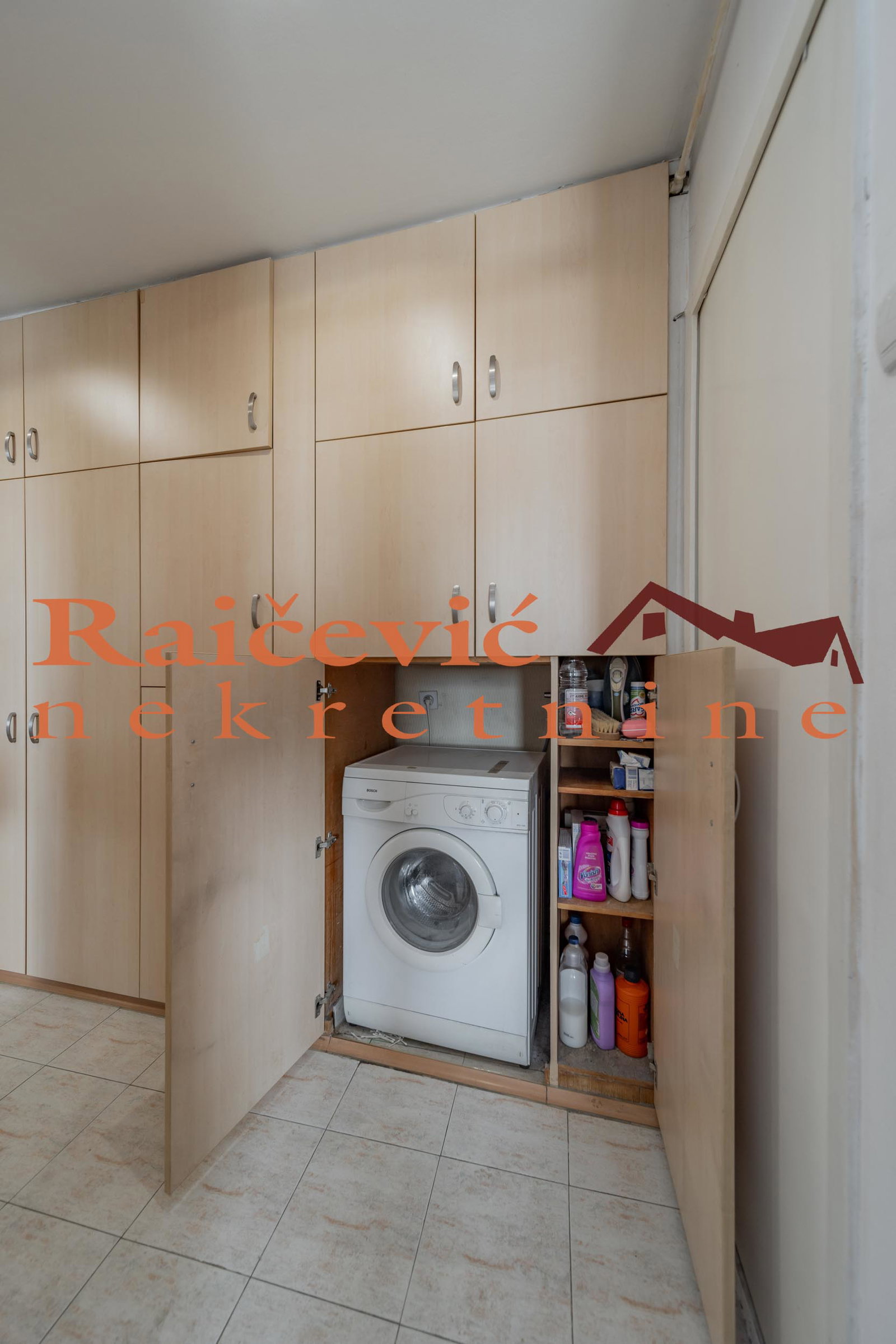Dvosoban stan na prodaju, Blok 28, Beograd, 55m², 179.000 €