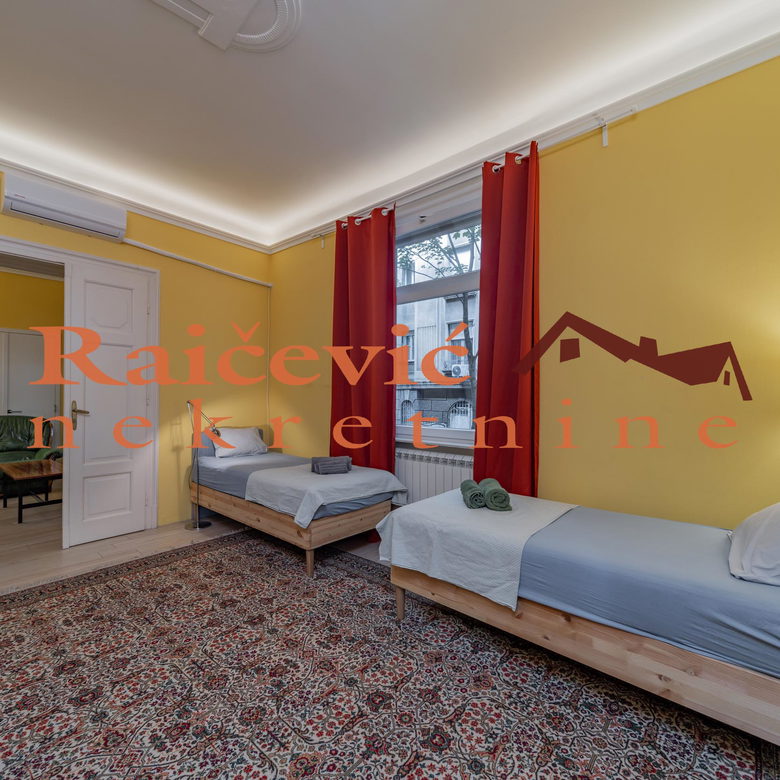 Četvorosoban stan na prodaju, Centar, Beograd, 82m², 440.000 €