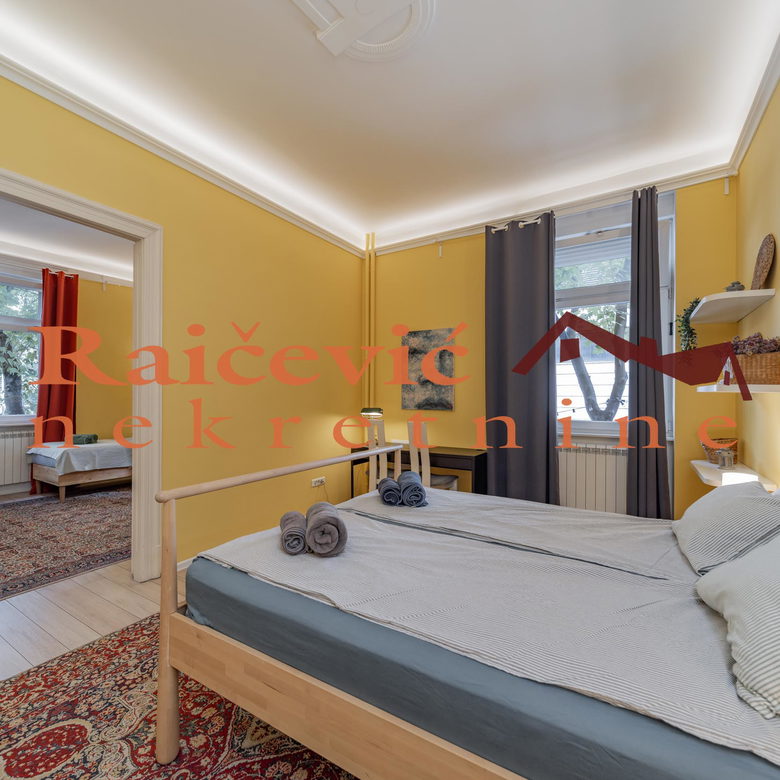 Četvorosoban stan na prodaju, Centar, Beograd, 82m², 440.000 €
