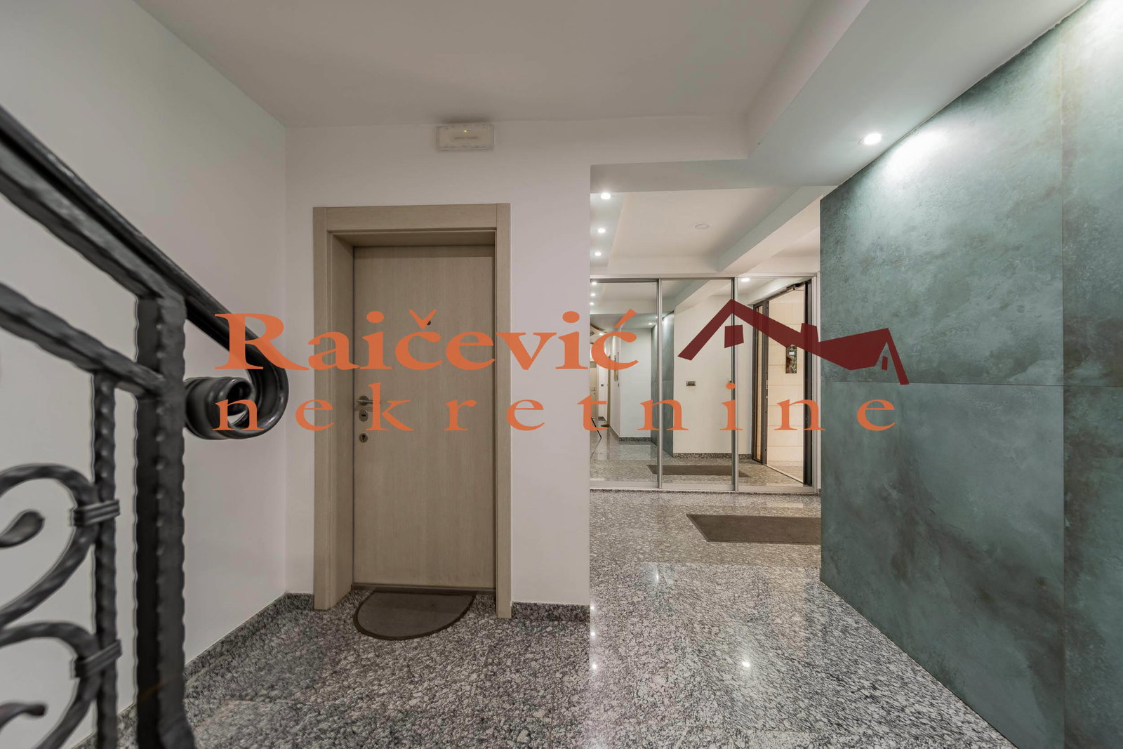 151267 Dvosoban stan na prodaju, Lion, Beograd, 50m², 220.000 €