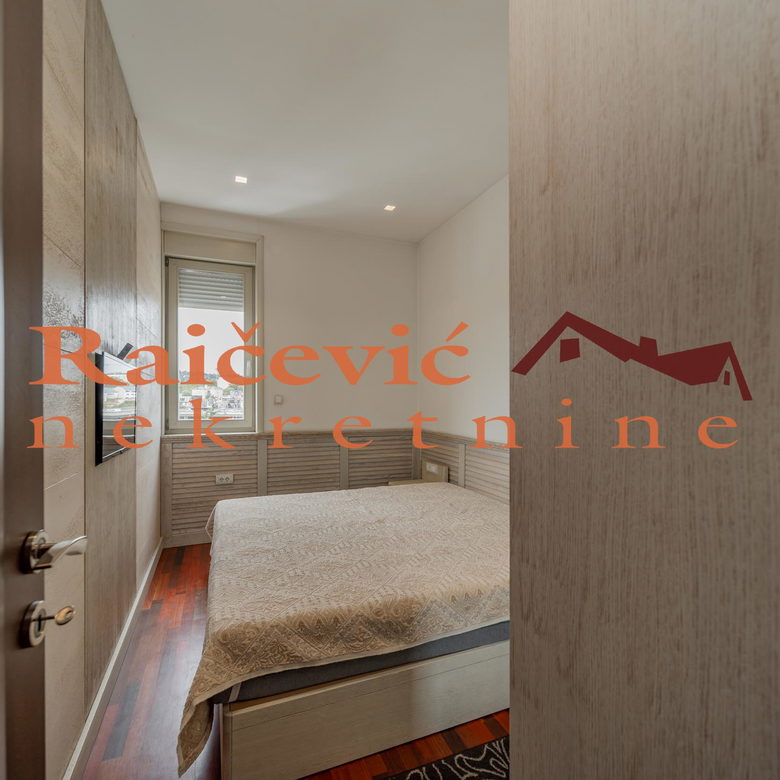 Stan na prodaju, Vračar, Beograd, 85m², 275.000 €