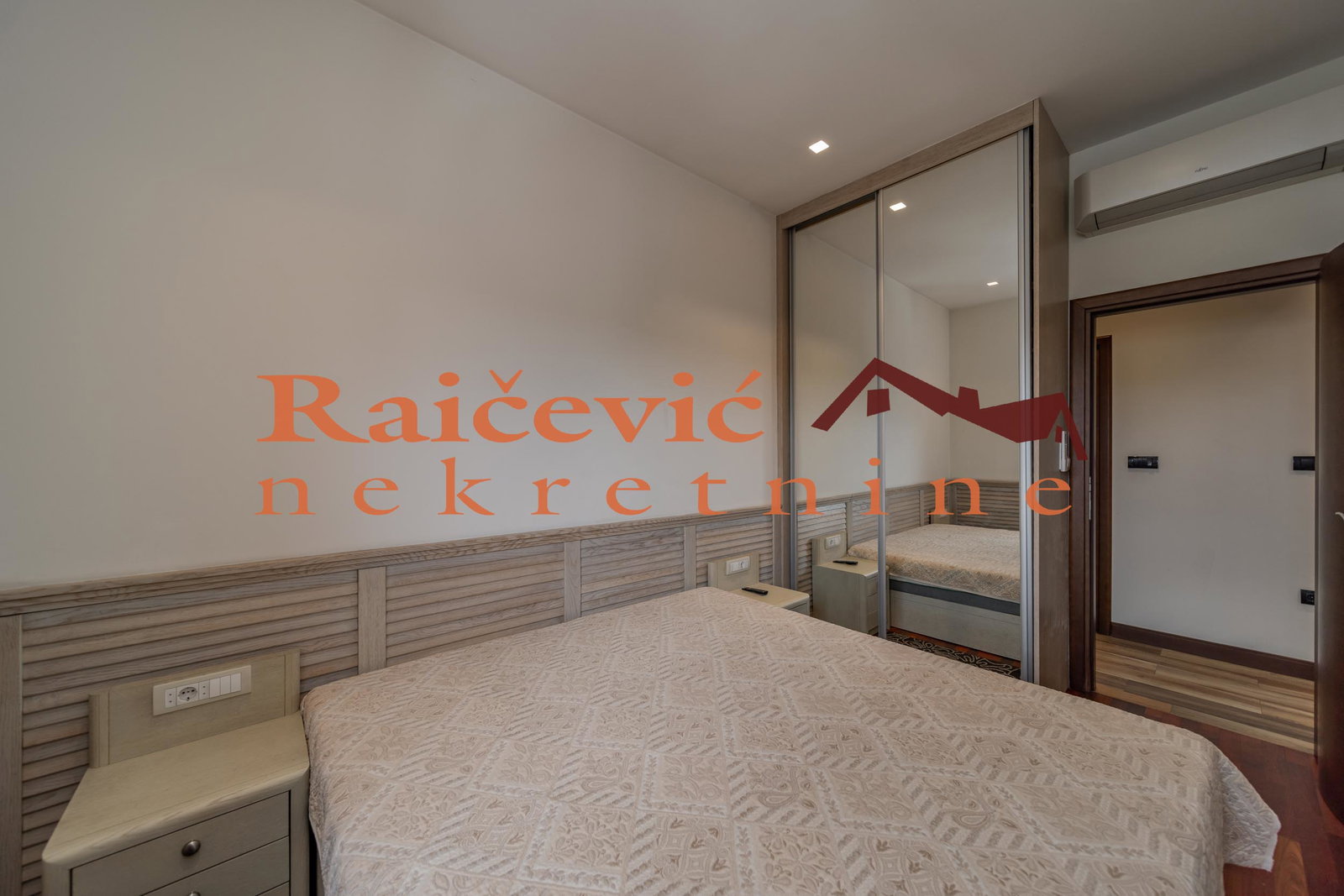 151280 Stan na prodaju, Vračar, Beograd, 85m², 275.000 €