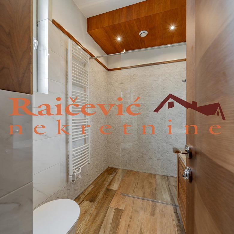 Stan na prodaju, Vračar, Beograd, 85m², 275.000 €