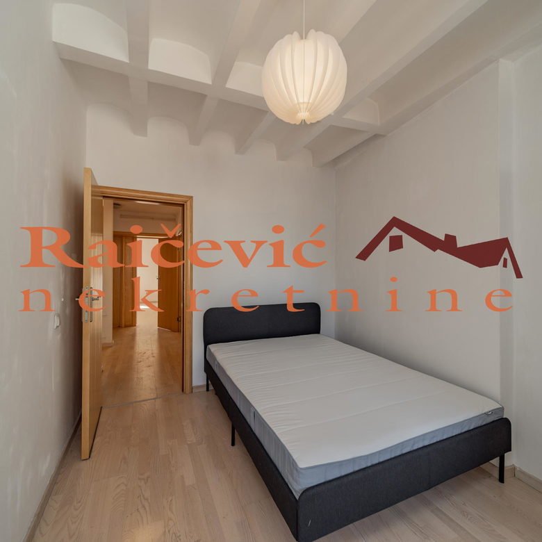 Dvosoban stan na prodaju, Centar, Beograd, 68m², 448.000 €