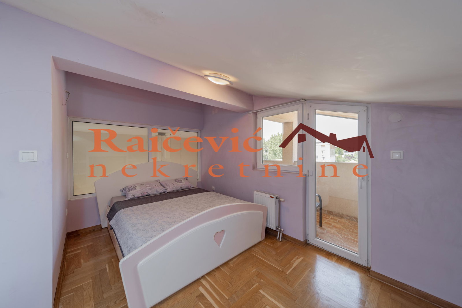 151402 Trosoban stan na prodaju, Gornji Grad, Beograd, 84m², 295.000 €