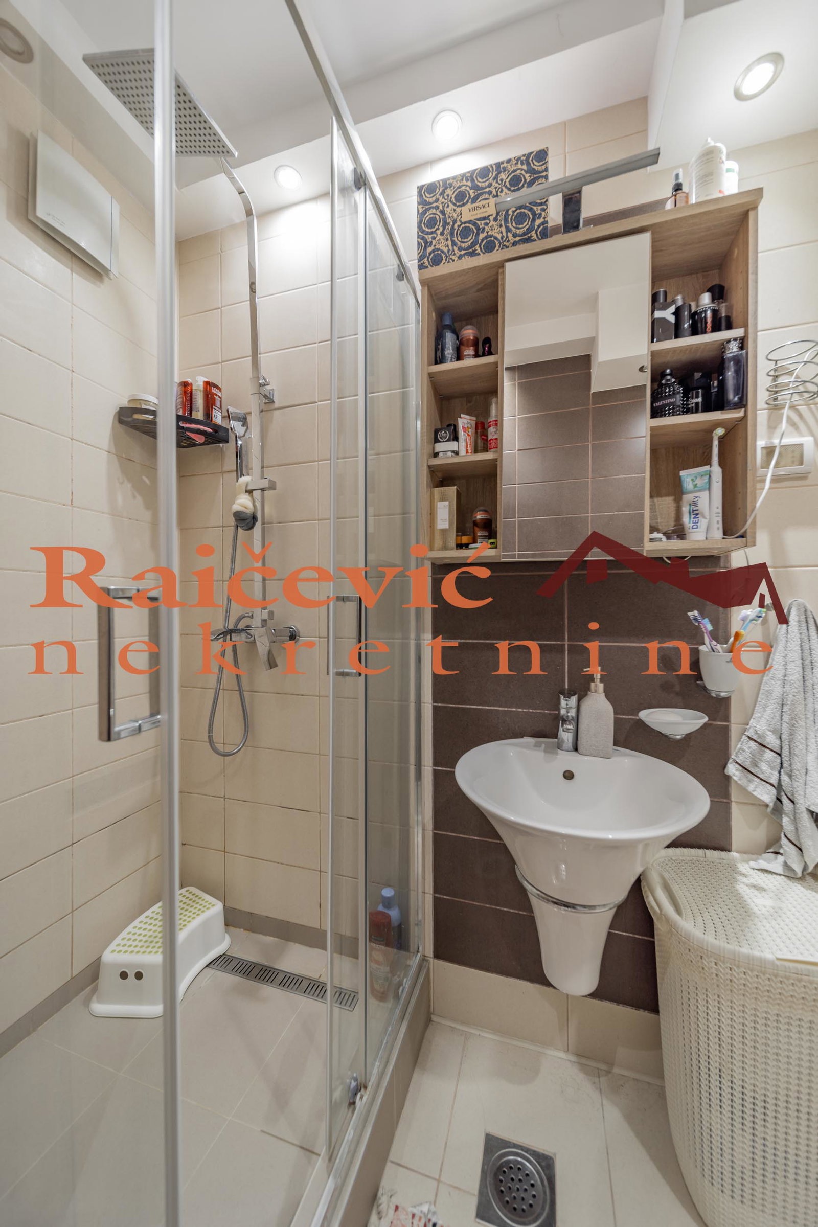 151421 Dvosoban stan na prodaju, Skojevsko Naselje, Beograd, 55m², 176.000 €