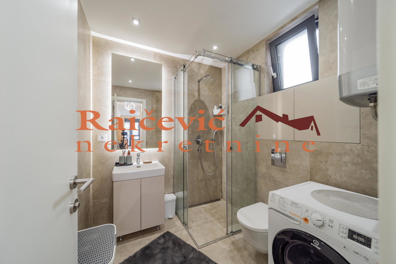 151456 Dvosoban stan na prodaju, Centar, Beograd, 40m², 238.000 €