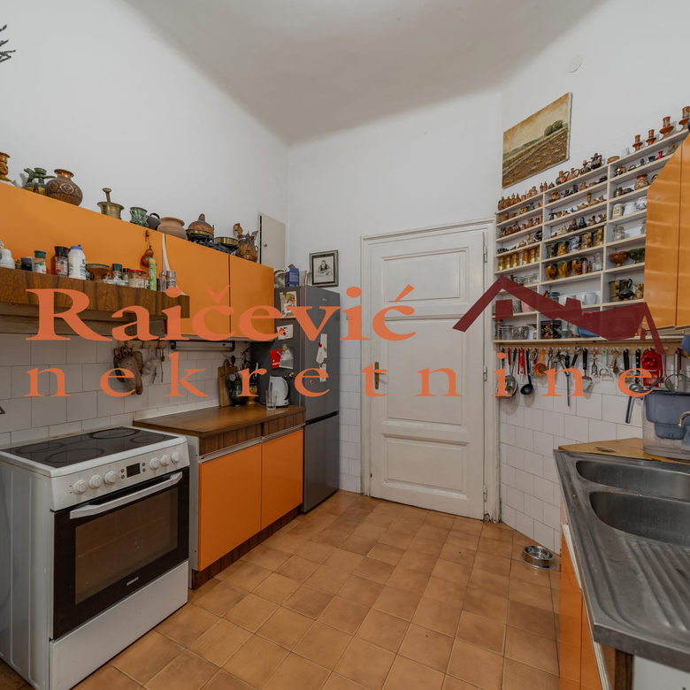 Stan Prodaja Beograd Centar (Čukarica) 139 m2