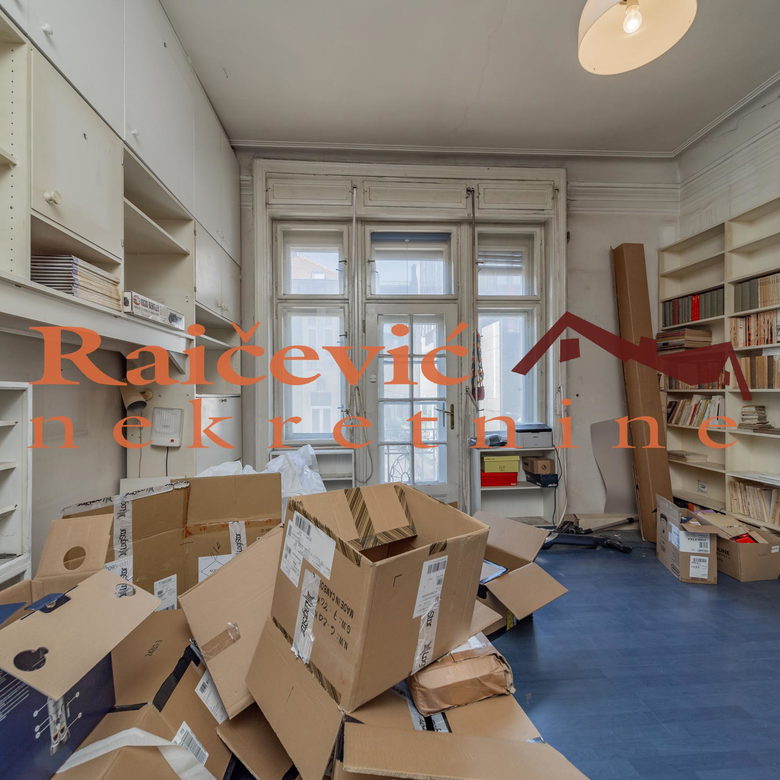 Četvorosoban stan na prodaju, Centar, Beograd, 139m², 620.000 €