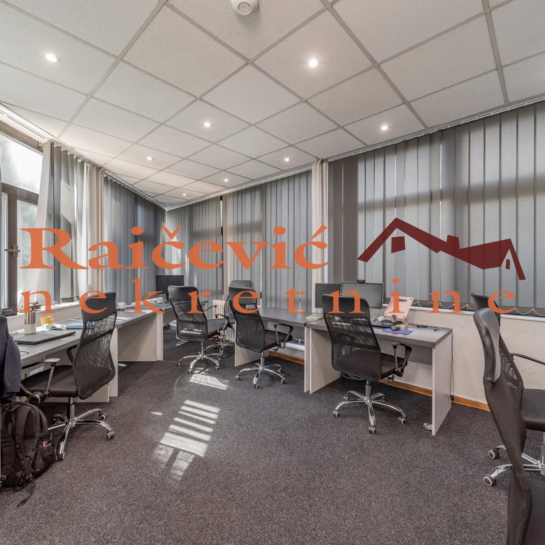 Lokal Izdavanje Beograd Banovo Brdo 315 m2