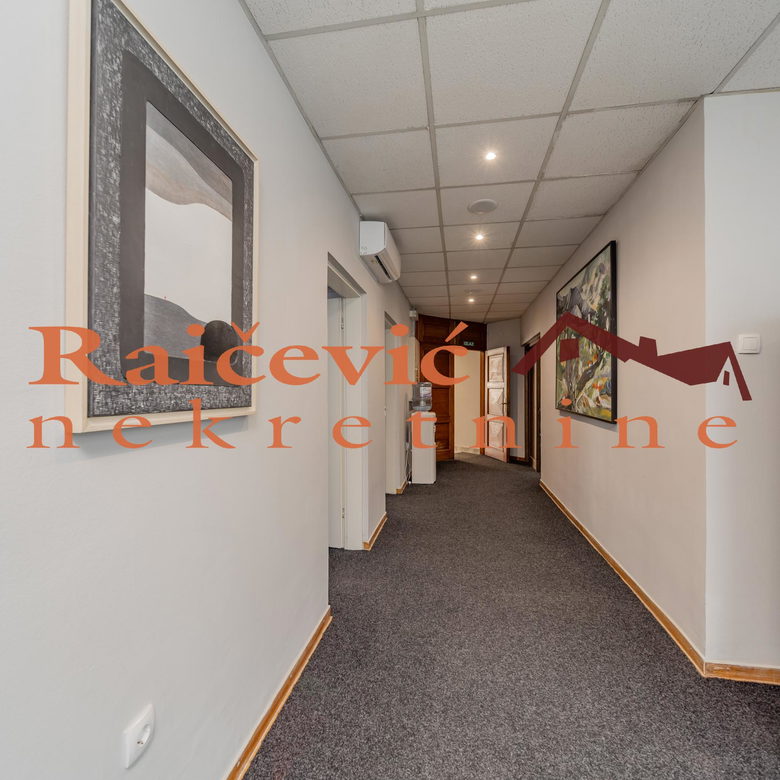 Lokal za izdavanje, Banovo Brdo, Beograd, 315m², 2.950 €/mes
