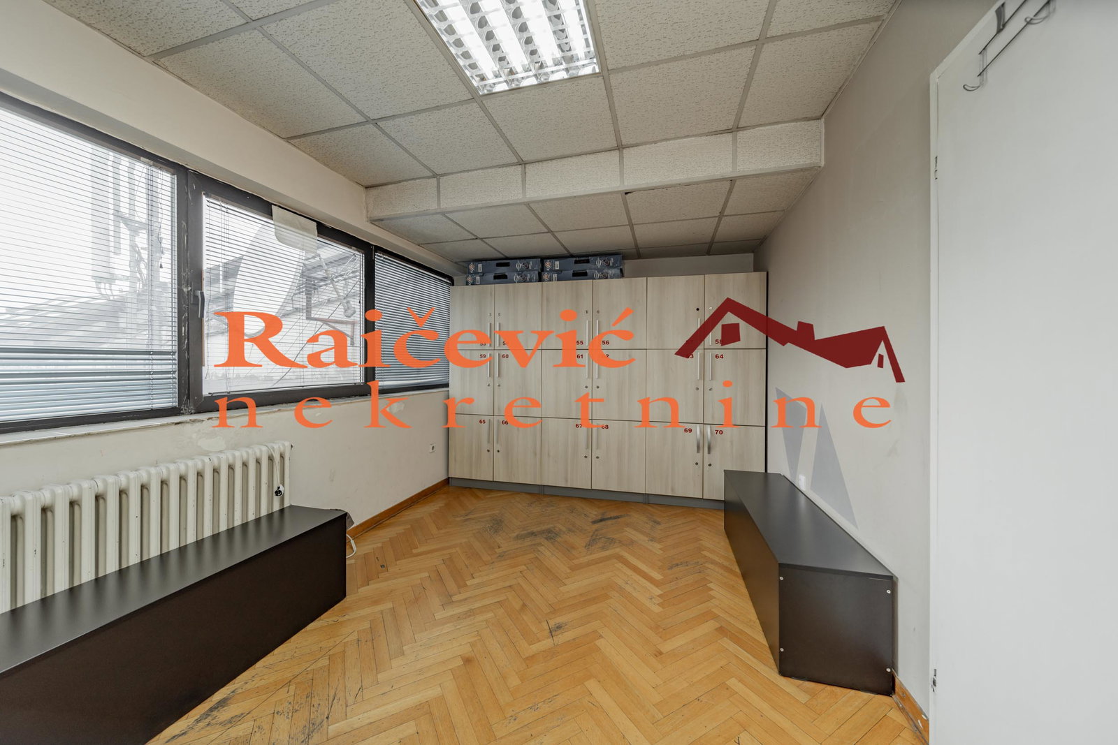 151512 Lokal Izdavanje Beograd Banovo Brdo 273 m2
