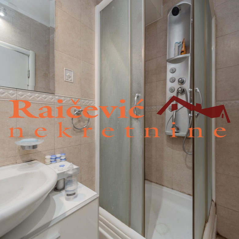 Stan Prodaja Beograd Dedinje 142 m2