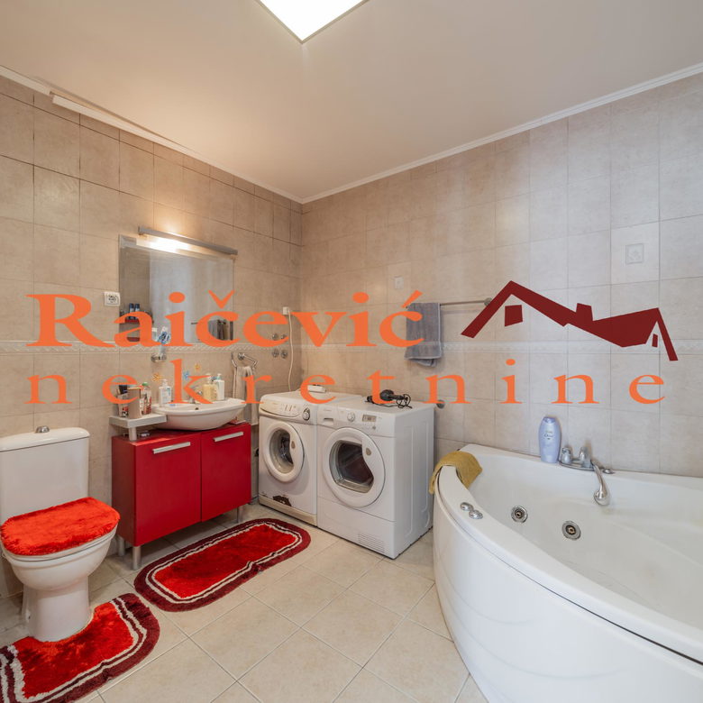 Četvorosoban stan na prodaju, Dedinje, Beograd, 142m², 380.000 €