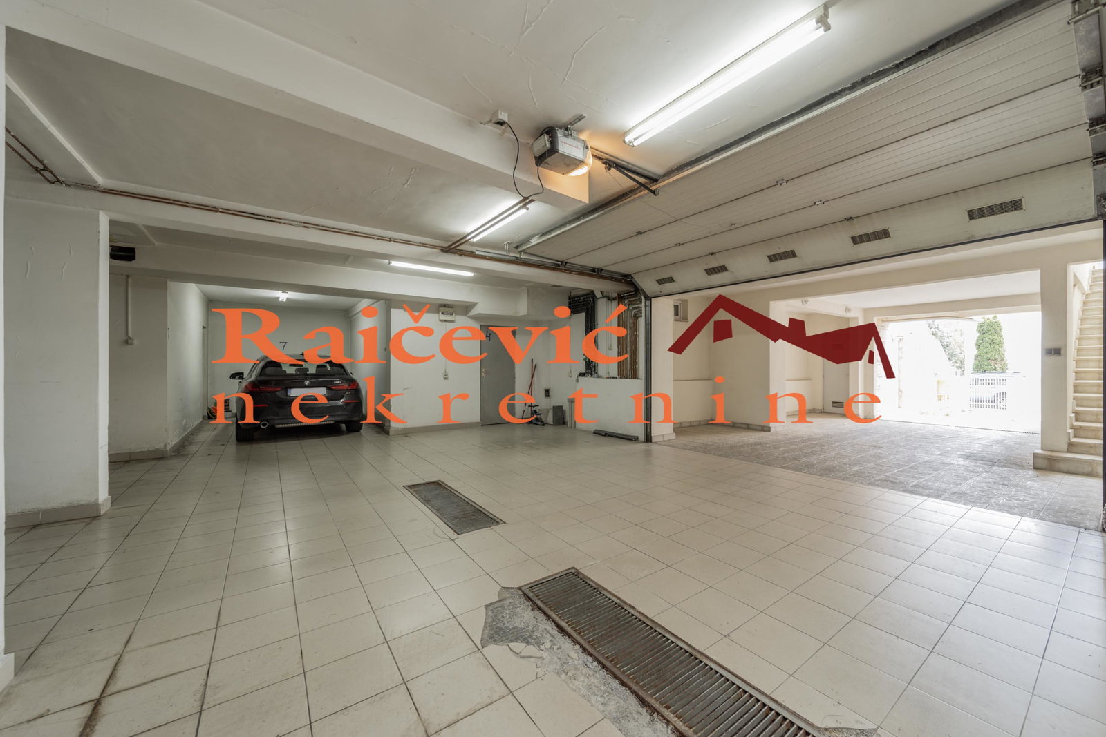 151652 Četvorosoban stan na prodaju, Dedinje, Beograd, 142m², 380.000 €